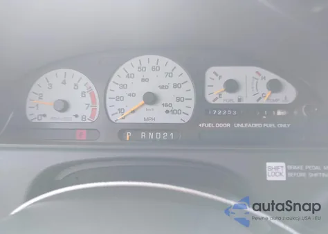 2000 Nissan Quest Gle/Gxe/Se-Cloth/Se-Leather z USA, uszkodzony, nr VIN 4N2XN11T4YD828486